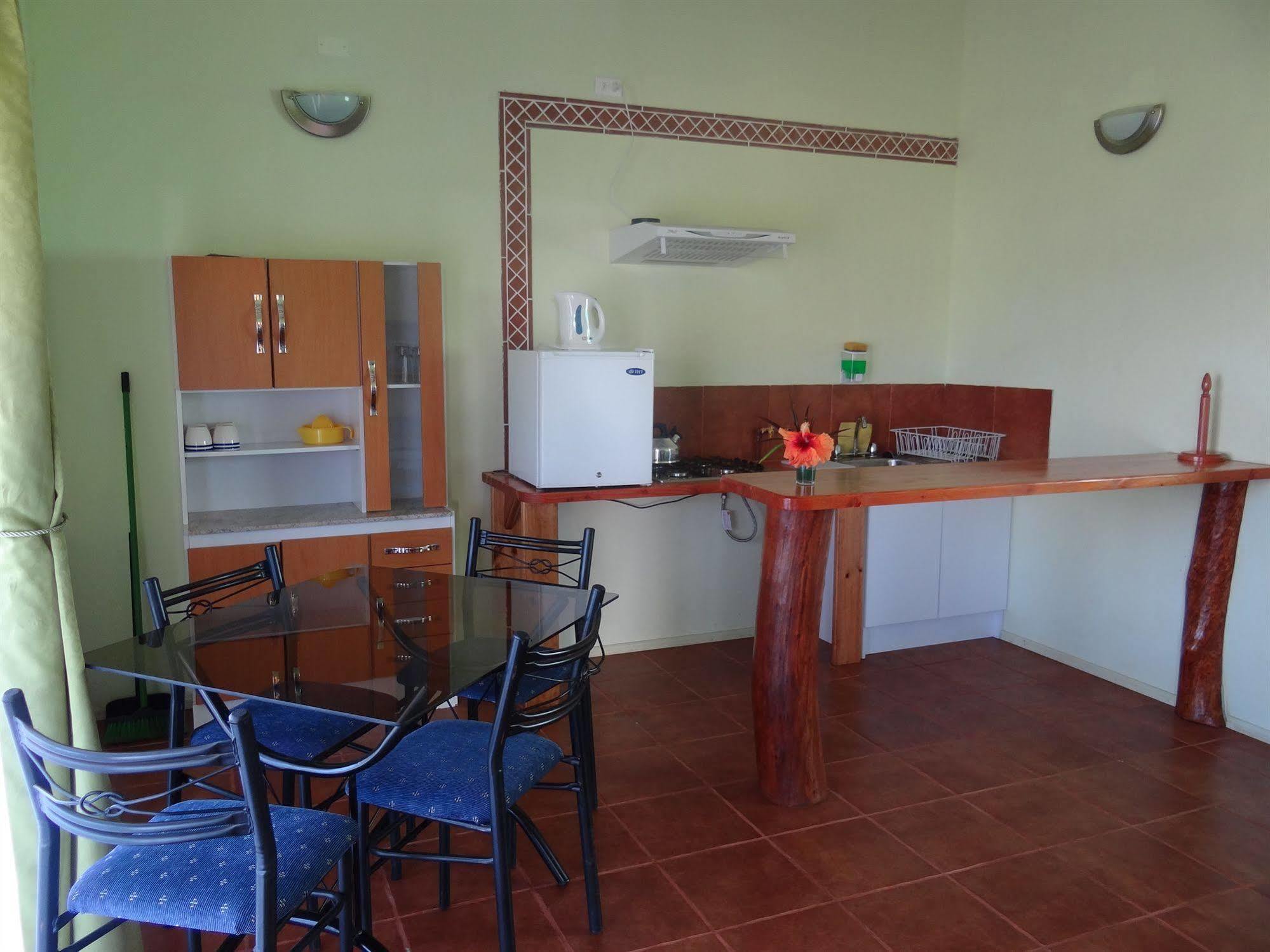 Cabañas Rapa Nui Orito Hanga Roa Exterior foto