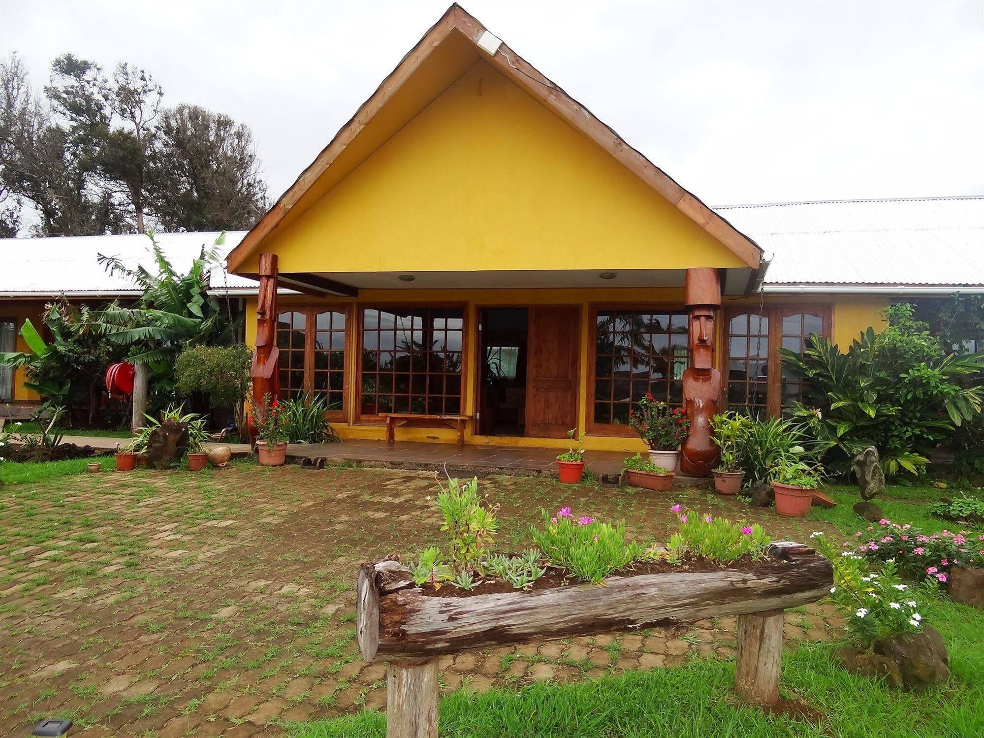 Cabañas Rapa Nui Orito Hanga Roa Exterior foto